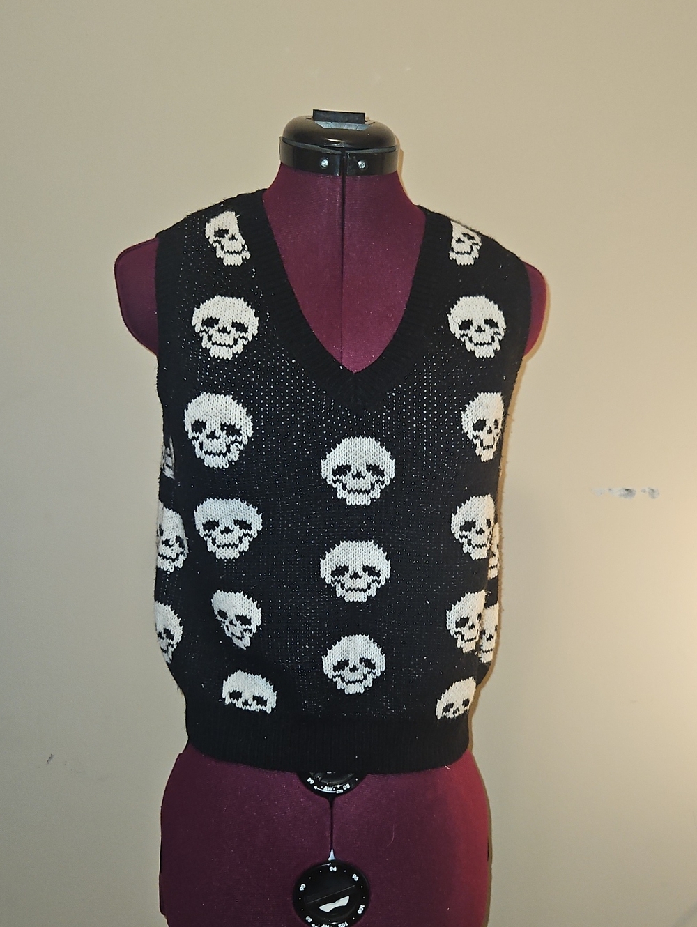 No Boundaries Skull Patterened Vest
